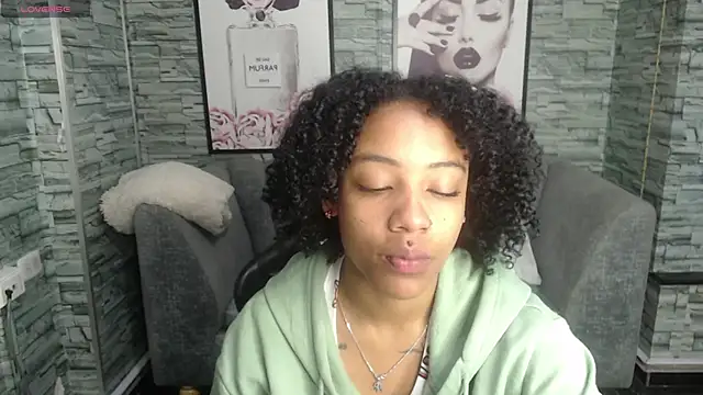 Violeth b online show from 09-23-25, 12:45