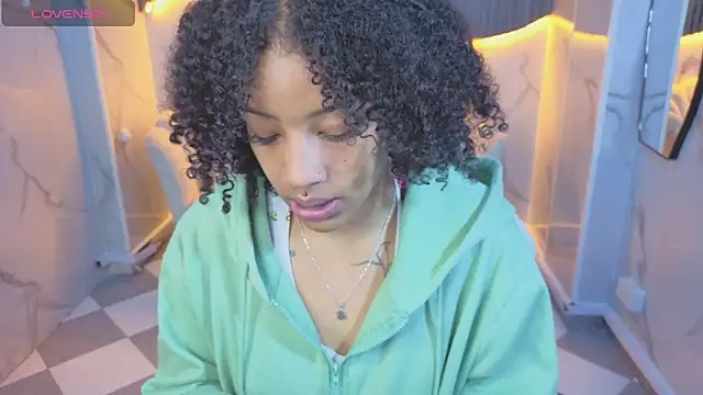 Violeth b online show from 02-18-26, 12:56