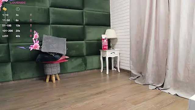 SelenSummer online show from 09-19-25, 04:05