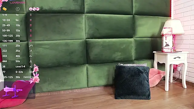 SelenSummer online show from 09-25-25, 04:18