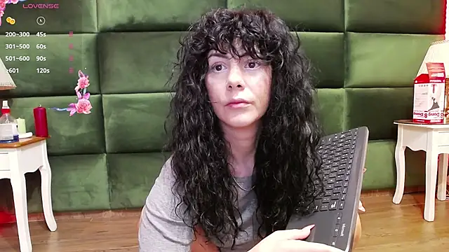 SelenSummer online show from 09-29-25, 04:08