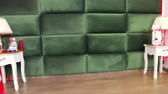 SelenSummer online show from 09-24-25, 04:08