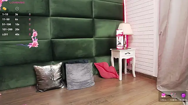 SelenSummer online show from 09-22-25, 04:07