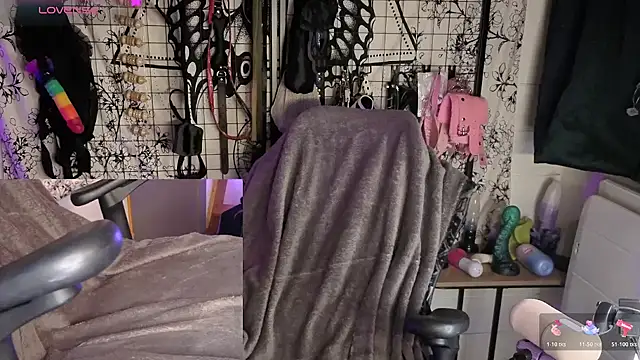 LisandreLaVenale online show from 05-20-26, 10:18