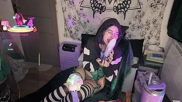 Snapshot of LisandreLaVenale chatting on 03-03-26, 09:44 LisandreLaVenale online show from 03-03-26, 09:44