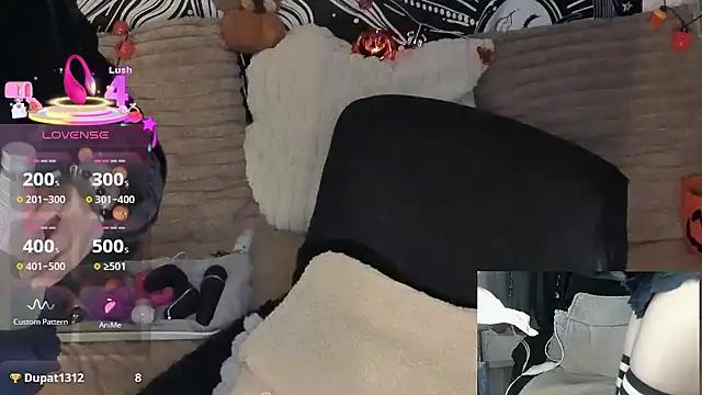 LisandreLaVenale online show from 10-23-25, 10:19