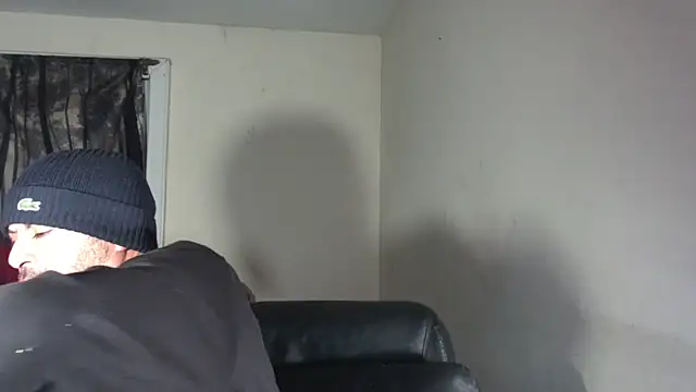 Snapshot of RickStone51 chatting on 12-21-25, 04:47 RickStone51 online show from 12-21-25, 04:47