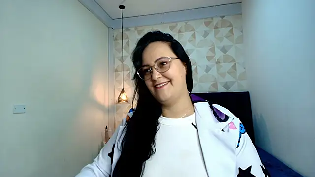 Snapshot of veronicabbw chatting on 10-16-25, 12:13 veronicabbw online show from 10-16-25, 12:13