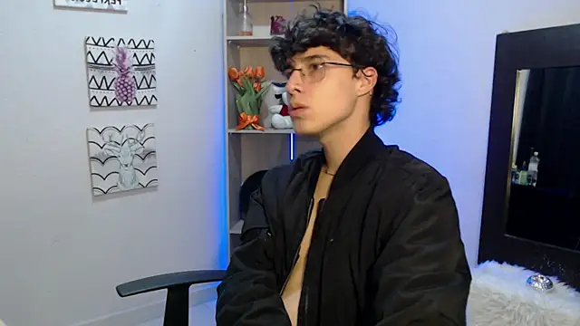 Snapshot of Jeam_hot chatting on 01-26-25, 08:56 Jeam hot online show from 01-26-25, 08:56