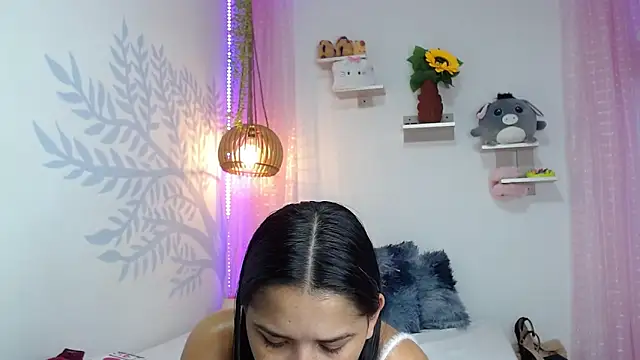 Alison Wiley online show from 10-09-25, 06:03