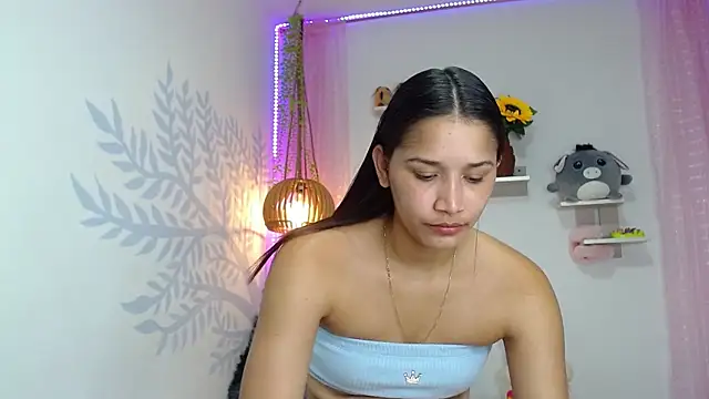 Alison Wiley online show from 10-10-25, 05:41