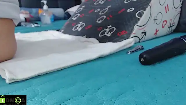 mikellwilliams10 online show from 12-04-25, 03:55