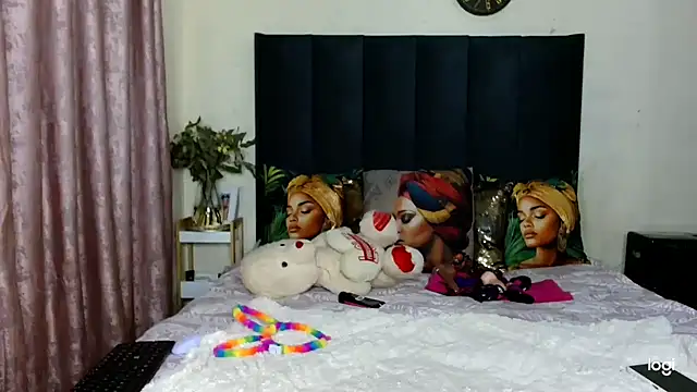 quenliyasa online show from 12-14-25, 09:20