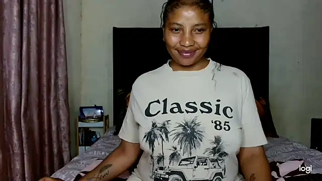 quenliyasa online show from 04-27-26, 09:02