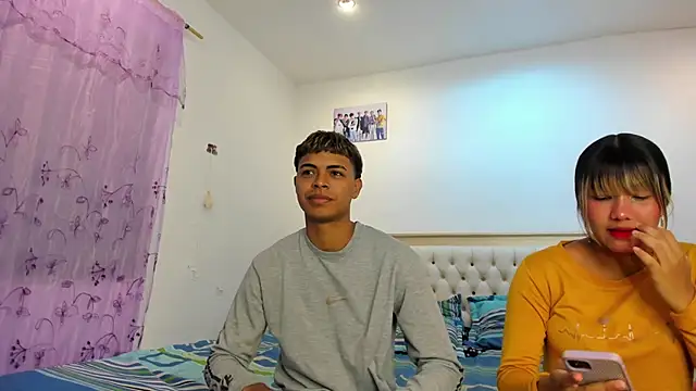 Snapshot of dafnezahiraa_ chatting on 03-11-25, 04:51 dafnezahiraa online show from 03-11-25, 04:51