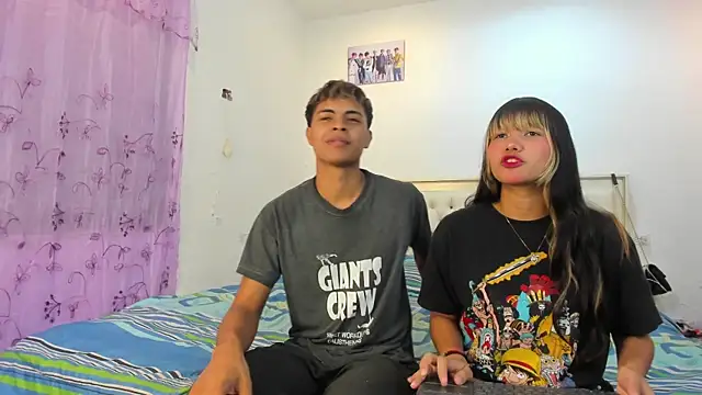 Snapshot of dafnezahiraa_ chatting on 03-17-25, 03:47 dafnezahiraa online show from 03-17-25, 03:47