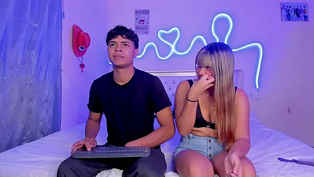 Snapshot of dafnezahiraa_ chatting on 11-02-25, 12:59 dafnezahiraa online show from 11-02-25, 12:59