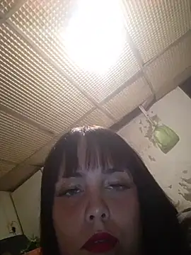 lucylovles online show from 04-08-26, 11:50