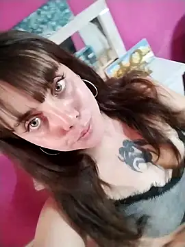 lucylovles online show from 11-13-25, 09:19