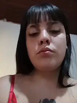 Snapshot of lucylovles chatting on 06-24-26, 03:32 lucylovles online show from 06-24-26, 03:32