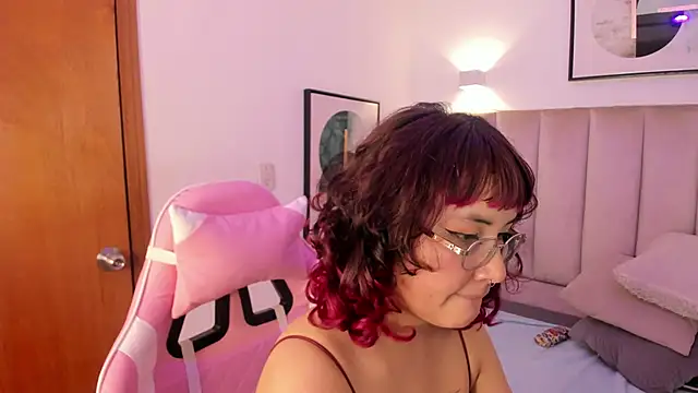 Haru Bonny online show from 12-14-25, 08:09