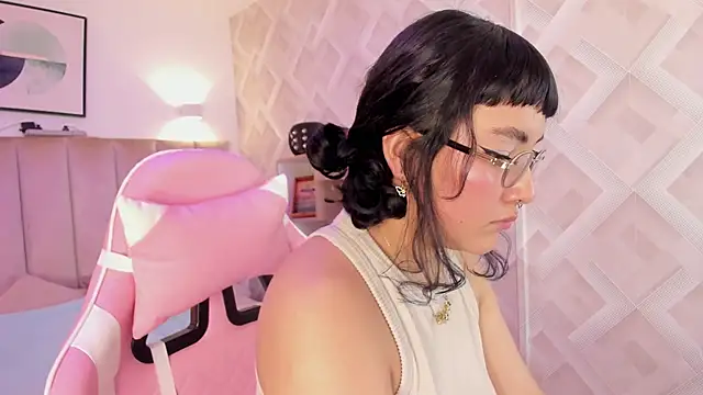 Haru Bonny online show from 02-11-26, 08:52