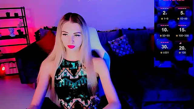 Snapshot of Emilia_Klar chatting on 01-13-25, 03:04 Emilia Klar online show from 01-13-25, 03:04