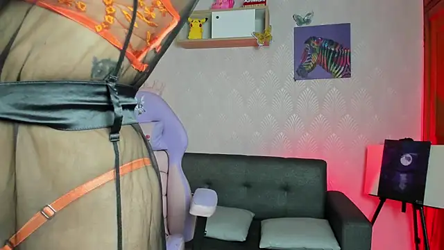 Alaia Love77 online show from 11-27-25, 10:10