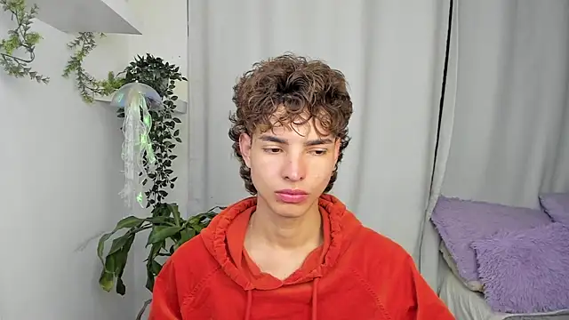 santy-kitty online show from 01-12-26, 12:50