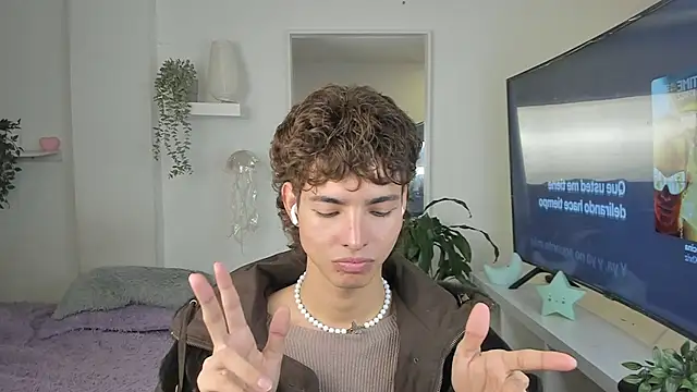 santy-kitty online show from 11-27-25, 12:55