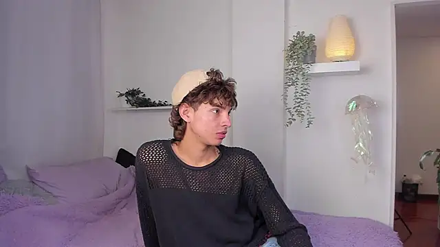 santy-kitty online show from 01-15-26, 01:42