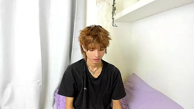 Snapshot of santy-kitty chatting on 02-14-25, 11:53 santy-kitty online show from 02-14-25, 11:53