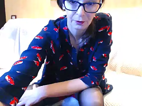 Snapshot of Julianna6532 chatting on 04-12-26, 06:27 Julianna6532 online show from 04-12-26, 06:27