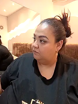 Alisson am online show from 03-11-26, 01:32