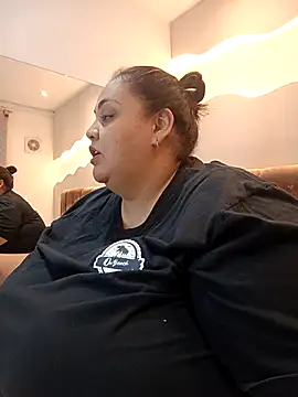 Alisson am online show from 11-06-25, 11:14