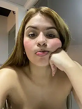 Snapshot of Mary_ivett chatting on 02-26-25, 01:14 Mary ivett online show from 02-26-25, 01:14