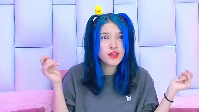 AlliciaKim online show from 03-18-25, 07:12