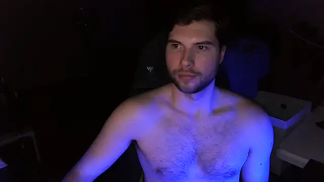 Snapshot of Ironman220 chatting on 03-18-25, 05:55 Ironman220 online show from 03-18-25, 05:55