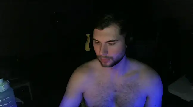 Snapshot of Ironman220 chatting on 01-26-25, 12:26 Ironman220 online show from 01-26-25, 12:26