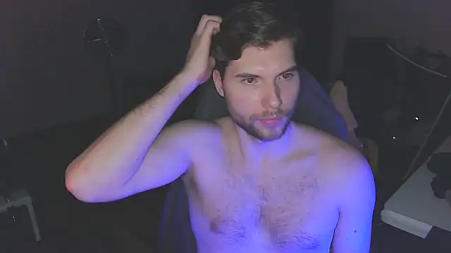 Snapshot of Ironman220 chatting on 03-08-25, 09:08 Ironman220 online show from 03-08-25, 09:08