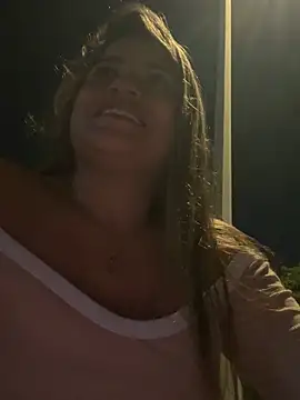 Snapshot of perlita05 chatting on 02-07-26, 01:02 perlita05 online show from 02-07-26, 01:02