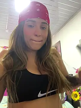 perlita05 online show from 10-01-25, 09:29