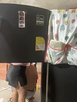 perlita05 online show from 12-14-25, 04:45