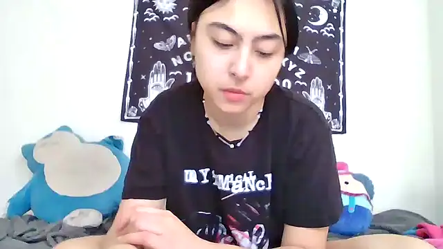 Valentineyittk online show from 12-24-24, 08:16