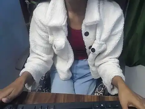 Neha7999 online show from 12-07-24, 03:25