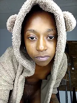 02Boitybaby online show from 10-18-25, 06:59