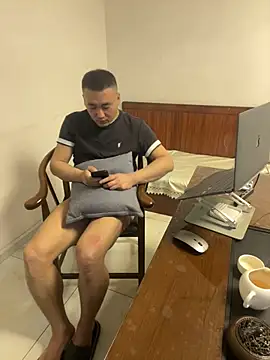 Snapshot of ShaoZian_1 chatting on 02-27-26, 01:33 ShaoZian 1 online show from 02-27-26, 01:33