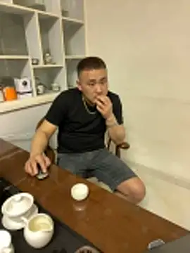 ShaoZian 1 online show from 04-11-26, 04:21