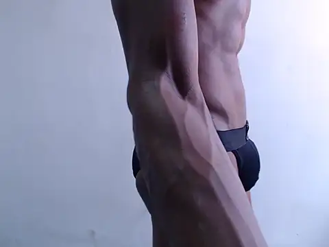 MAXIMO JHONS online show from 09-13-25, 04:29