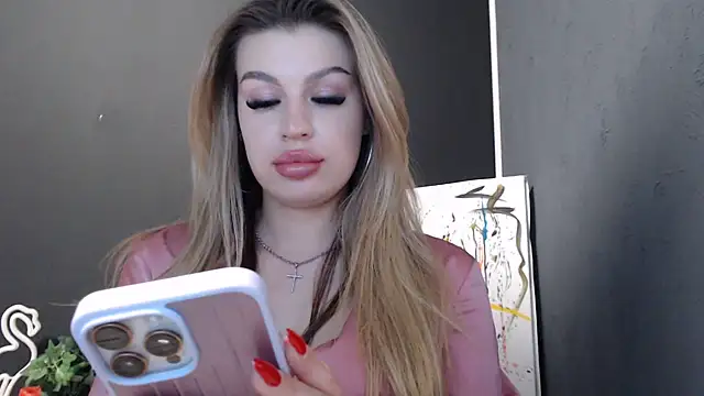 Snapshot of Your_Jessy chatting on 07-06-26, 12:45 Your Jessy online show from 07-06-26, 12:45